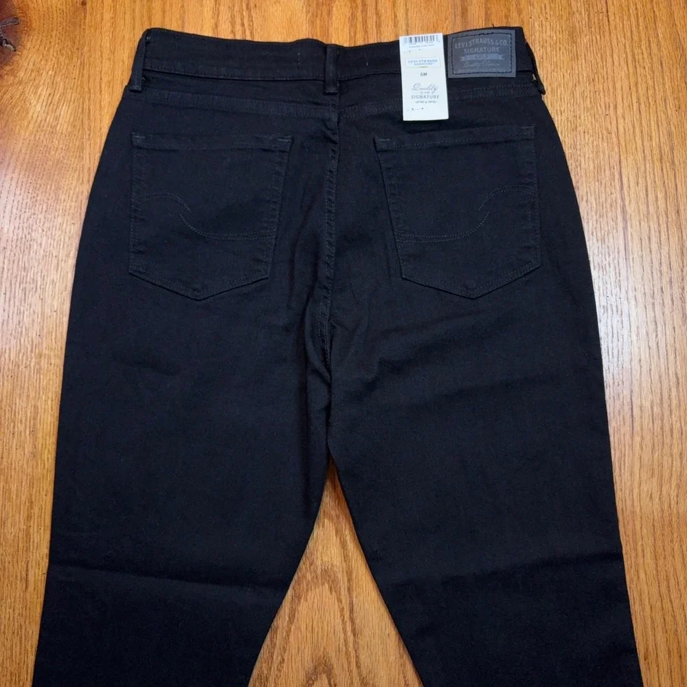 Levi Signature Gold Jeans Women 6M Black Mid Rise Skinny Soft Stretch Denim